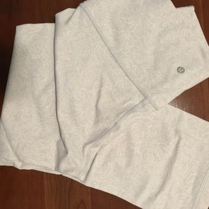 Lululemon wonderunder crop